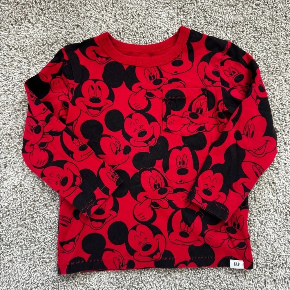 GAP Disney Mickey Mouse Long Sleeve Shirt Size Red and Black Character tee 3T